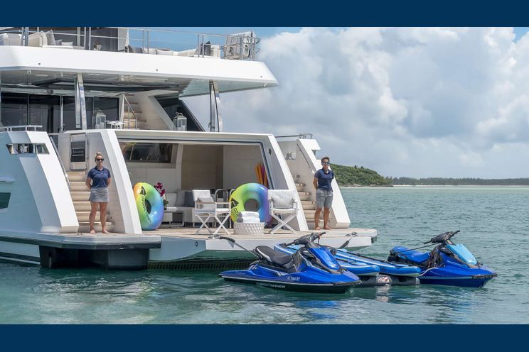 Charter Yacht ENTREPRENEUR - Ocean Alexander 35R - 5 Cabins - Nassau - Exumas - Fort Lauderdale