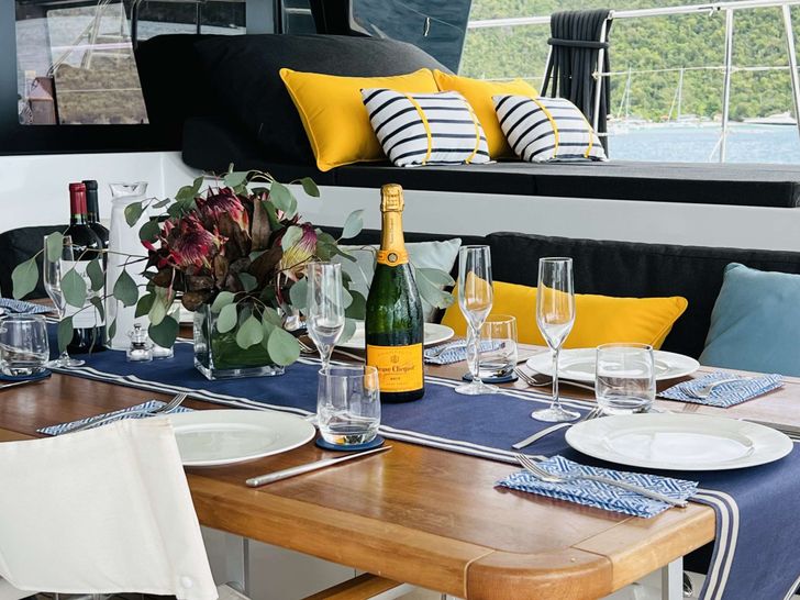 PHILOTIMO Lagoon 63 - Dining PHILOTIMO Lagoon 63 - Dining