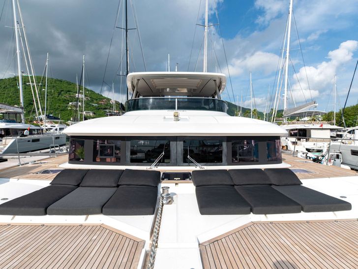 PHILOTIMO Lagoon 63 - Foredeck for Lounging PHILOTIMO Lagoon 63 - Foredeck for Lounging