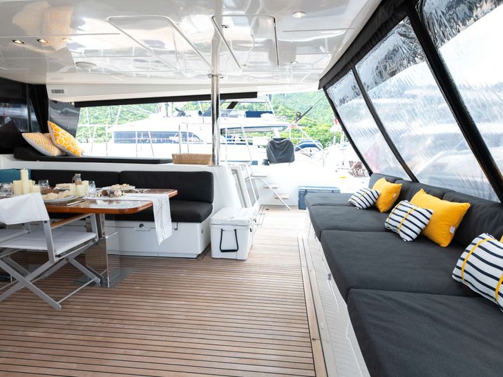 PHILOTIMO Lagoon 63 - Aft deck PHILOTIMO Lagoon 63 - Aft deck