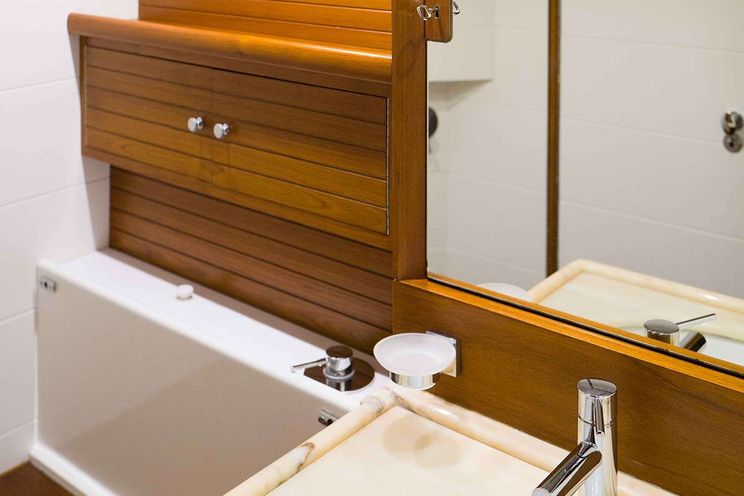 Charter Yacht MALIZIA - Perini Navi 25m - 3 Cabins - Sicily - Lipari - Palermo - Italy
