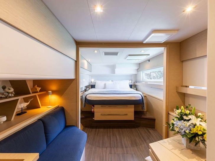 OLIVIA CHARLES Fountaine Pajot Ipanema 58 - master cabin OLIVIA CHARLES Fountaine Pajot Ipanema 58 - master cabin
