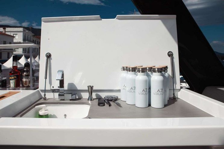 Charter Yacht VALIUM 67 - Lagoon Sixty 7 - 5 Cabins - Athens - Mykonos - Paros - Hydra - Naxos - Greece