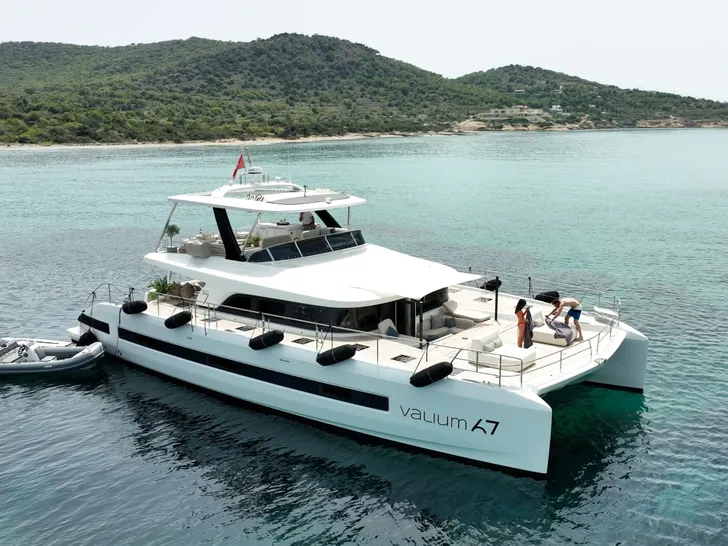 VALIUM 67 Lagoon Sixty 7 - anchored VALIUM 67 Lagoon Sixty 7 - anchored