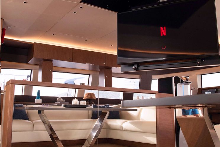 Charter Yacht VALIUM 67 - Lagoon Sixty 7 - 5 Cabins - Athens - Mykonos - Paros - Hydra - Naxos - Greece