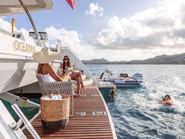 OCEANUS - stern,swimming platform OCEANUS - stern,swimming platform
