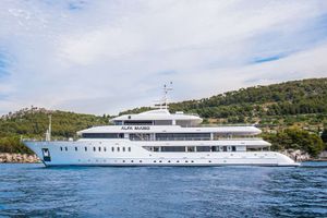 ALFA MARIO - Custom 52m - 15 Cabins - Split - Dubrovnik