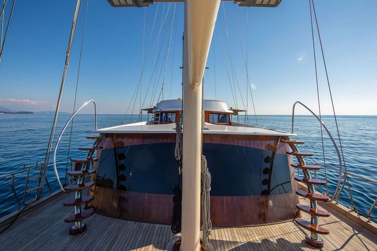 Charter Yacht Gulet Vivere - Custom 26m - 6 Cabins - Dubrovnik - Split