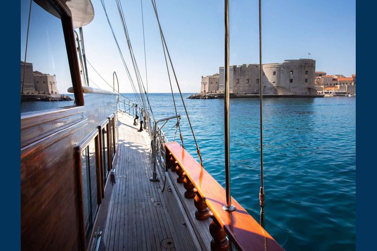 Charter Yacht Gulet Vivere - Custom 26m - 6 Cabins - Dubrovnik - Split
