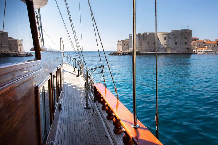Charter Yacht Gulet Vivere - Custom 26m - 6 Cabins - Dubrovnik - Split