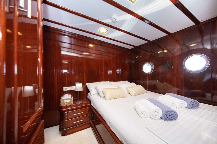 Charter Yacht Gulet Vivere - Custom 26m - 6 Cabins - Dubrovnik - Split