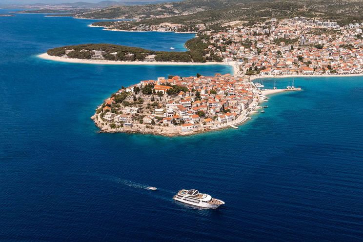 Charter Yacht KARIZMA - Custom 48m - 17 Cabins - Split - Dubrovnik - Hvar - Croatia