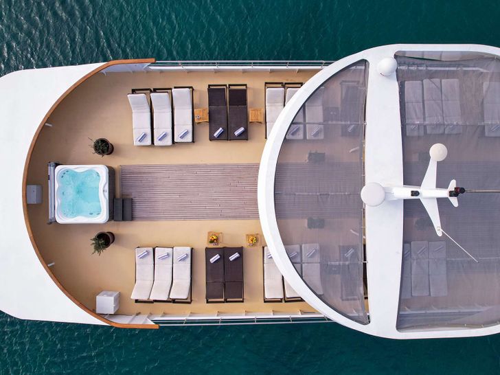 KARIZMA 48m Custom Motor Yacht Sunbathing PAds KARIZMA 48m Custom Motor Yacht Sunbathing PAds