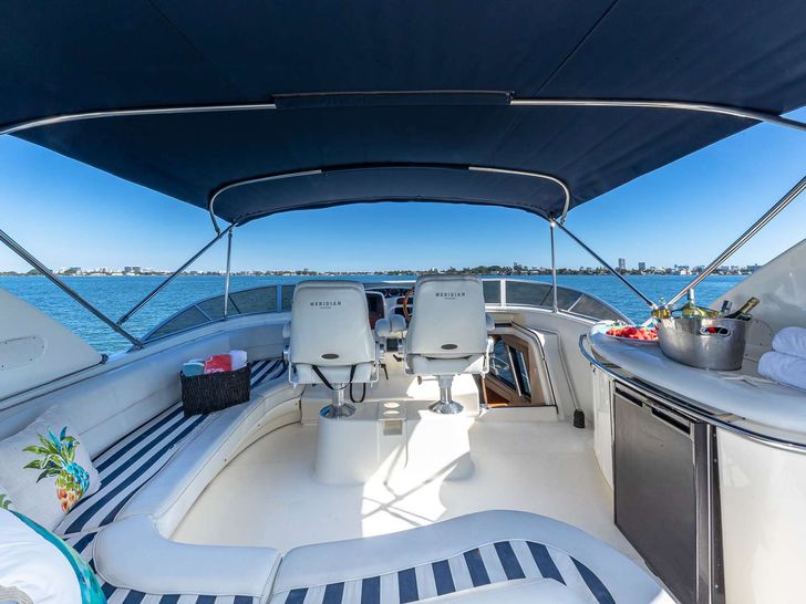 ELEGANT LADY - Meridian 580 Pilothouse,flybridge panoramic ELEGANT LADY - Meridian 580 Pilothouse,flybridge panoramic