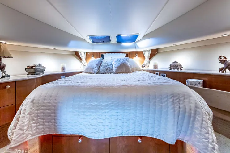 Charter Yacht ELEGANT LADY - Meridian 580 Pilothouse - Fort Lauderdale - Florida East Coast - Bahamas