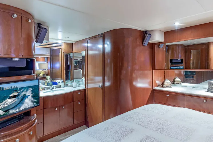 Charter Yacht ELEGANT LADY - Meridian 580 Pilothouse - Fort Lauderdale - Florida East Coast - Bahamas