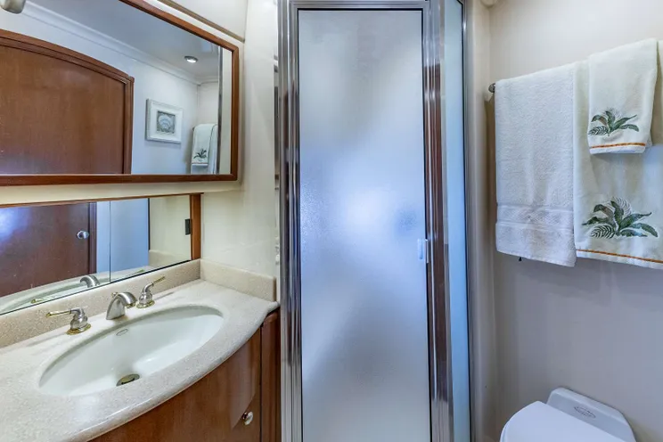 Charter Yacht ELEGANT LADY - Meridian 580 Pilothouse - Fort Lauderdale - Florida East Coast - Bahamas