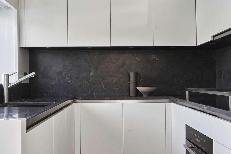 Charter Yacht ESTIA - San Lorenzo SX88 - La Spezia - Naples - Sicily - Riviera - Corsica - Sardinia