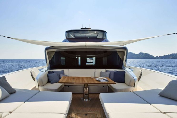 Charter Yacht ESTIA - San Lorenzo SX88 - La Spezia - Naples - Sicily - Riviera - Corsica - Sardinia