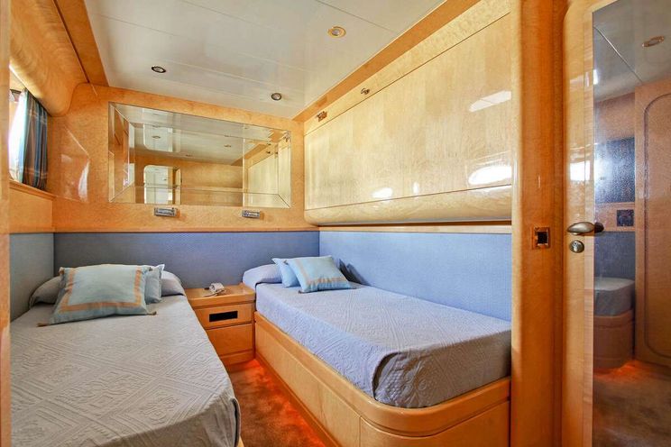 Charter Yacht PRIME - Posilippo Rizzardi Technema 91 Prime - Rome - Sicily - Naples - Sardinia - Corsica - Riviera