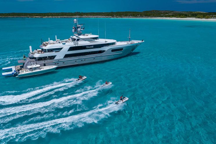 Charter Yacht STARSHIP 185` - Delta Marine 185 - 6 Cabins - Nassau - Bahamas - Florida East Coast - USA