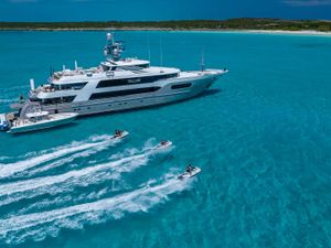 STARSHIP 185` - Delta Marine 185 - 6 Cabins - Nassau - Bahamas - Florida East Coast - USA STARSHIP 185` - Delta Marine 185 - 6 Cabins - Nassau - Bahamas - Florida East Coast - USA