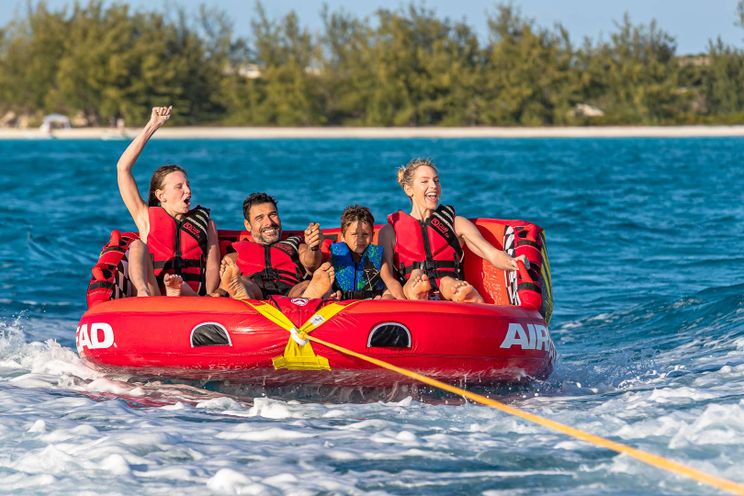 Charter Yacht STARSHIP 185` - Delta Marine 185 - 6 Cabins - Nassau - Bahamas - Florida East Coast - USA