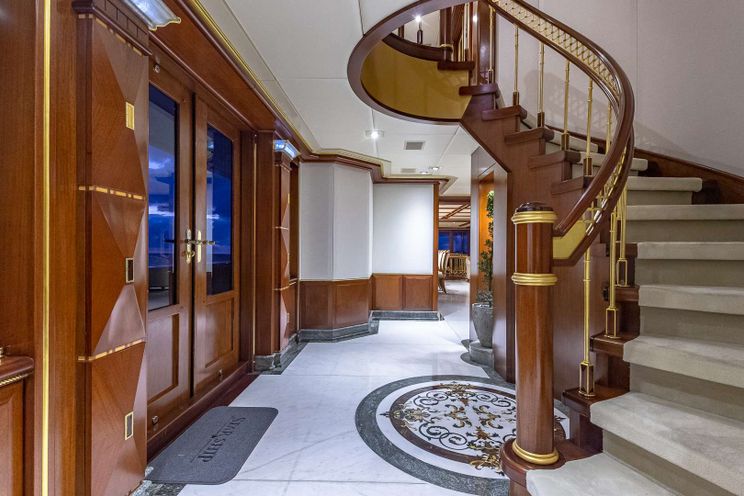 Charter Yacht STARSHIP 185` - Delta Marine 185 - 6 Cabins - Nassau - Bahamas - Florida East Coast - USA