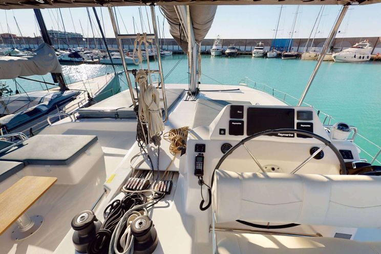 Charter Yacht AMELIE - Dufour 48 - 5 Cabins - Tuscany - French Riviera - Corsica - Sardinia - West Mediterranean