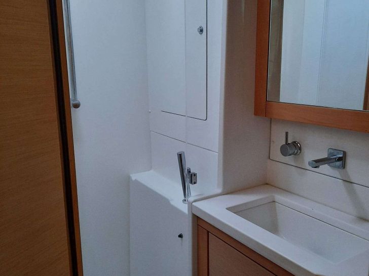 PASHÀ - Lagoon 450,main cabin bathroom PASHÀ - Lagoon 450,main cabin bathroom