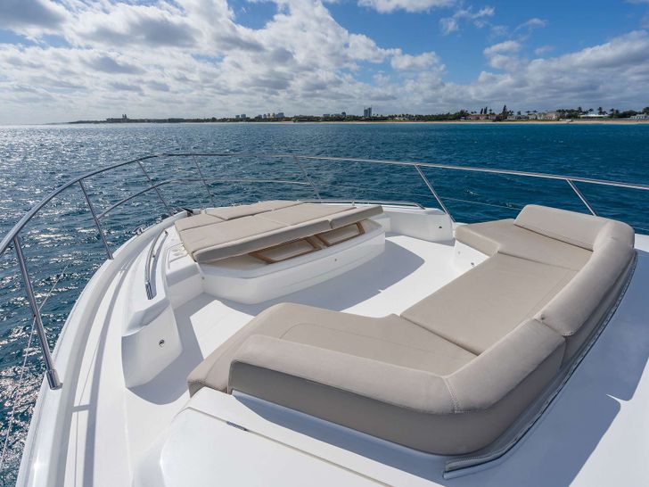 GLEDE - Princess UK 65,bow lounge GLEDE - Princess UK 65,bow lounge