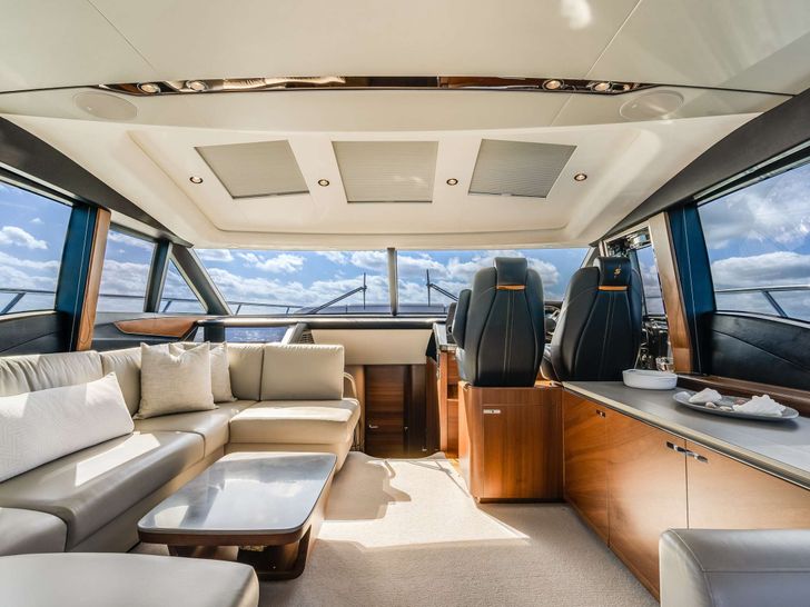 GLEDE - Princess UK 65,saloon seating area GLEDE - Princess UK 65,saloon seating area