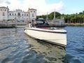 SMART - Vanquish 40 ft,bow view SMART - Vanquish 40 ft,bow view