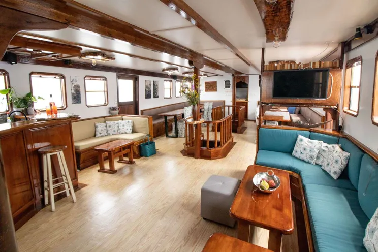 Charter Yacht AEGEOTISSA II- 12 Cabins - Greece