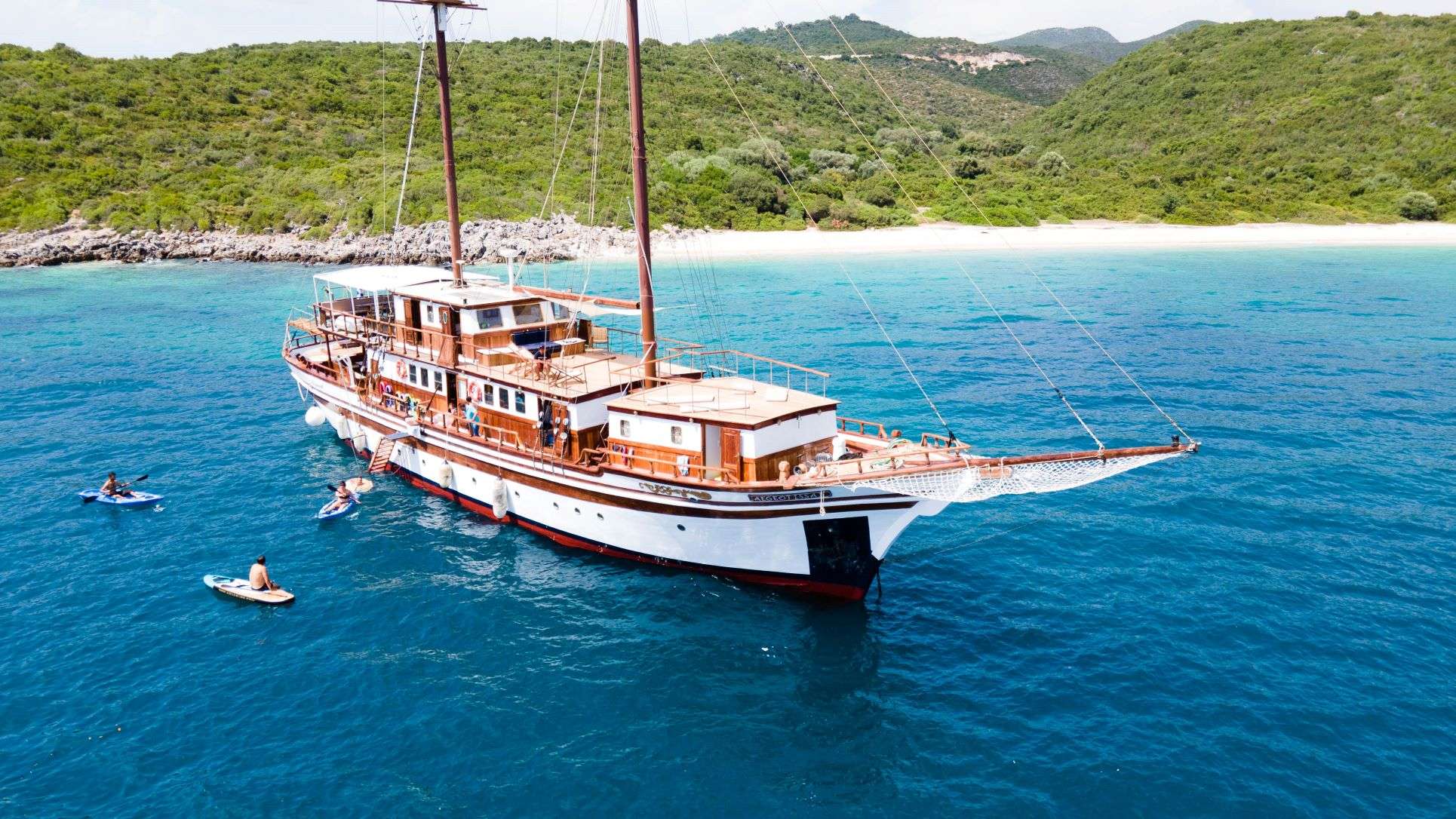 Charter Yacht AEGEOTISSA II- 12 Cabins - Greece