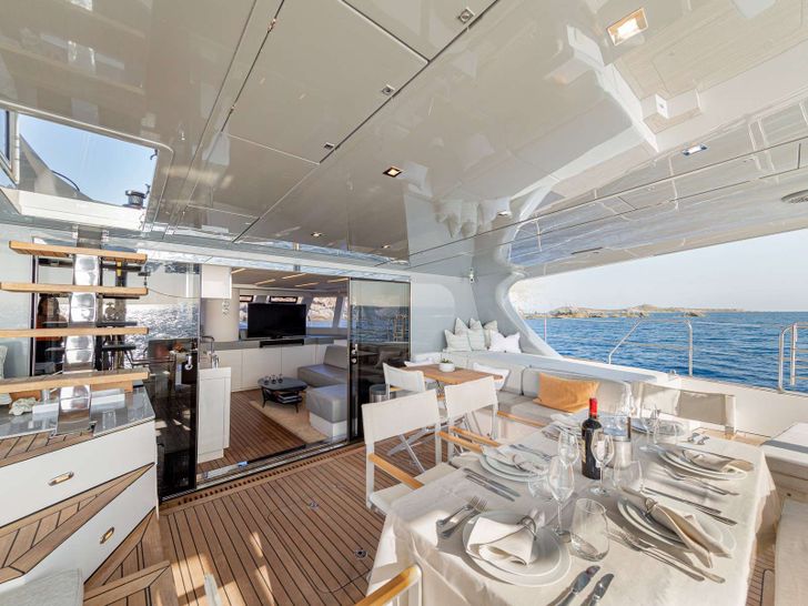 ADEA Sunreef 60 Luxury Catamaran Dining