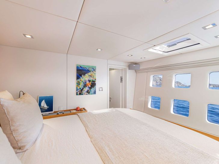 ADEA Sunreef 60 Luxury Catamaran Cabin ADEA Sunreef 60 Luxury Catamaran Cabin