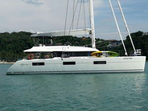 SIX DEGREES - Lagoon 620 - 4 Cabins - Phuket - Phang Nga Bay - Phi Phi Islands - Similan Islands - Thailand SIX DEGREES - Lagoon 620 - 4 Cabins - Phuket - Phang Nga Bay - Phi Phi Islands - Similan Islands - Thailand