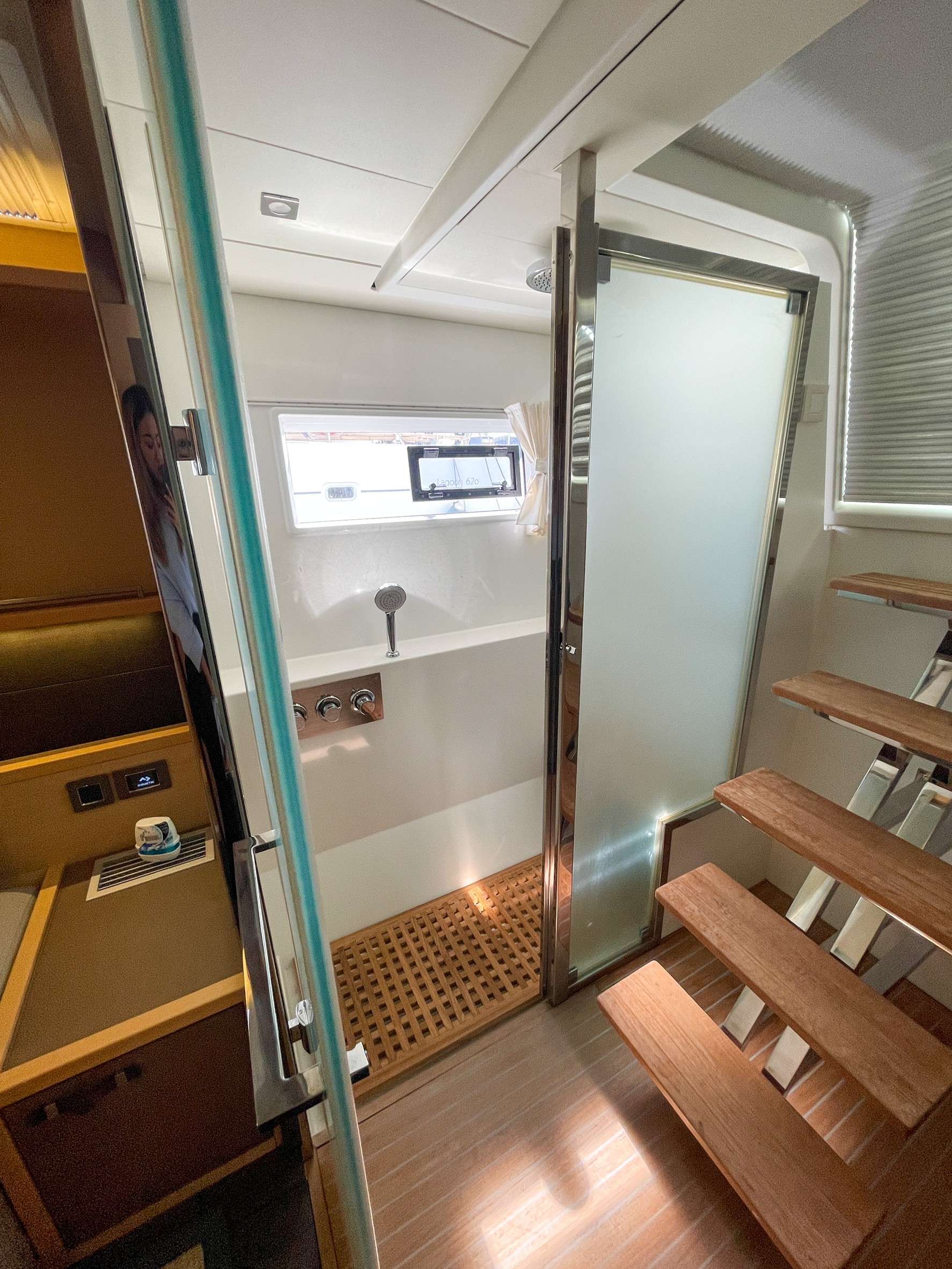 Charter Yacht SIX DEGREES - Lagoon 620 - 4 Cabins - Phuket - Phang Nga Bay - Phi Phi Islands - Similan Islands - Thailand