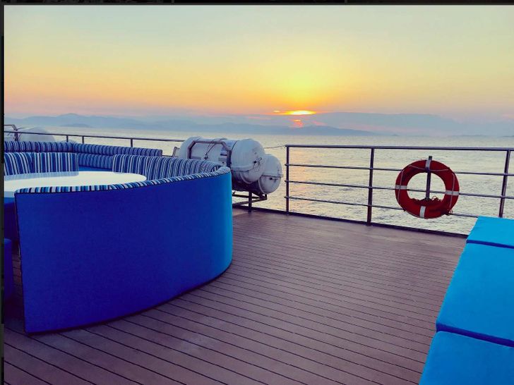 HARMONY G - Sunset HARMONY G - Sunset