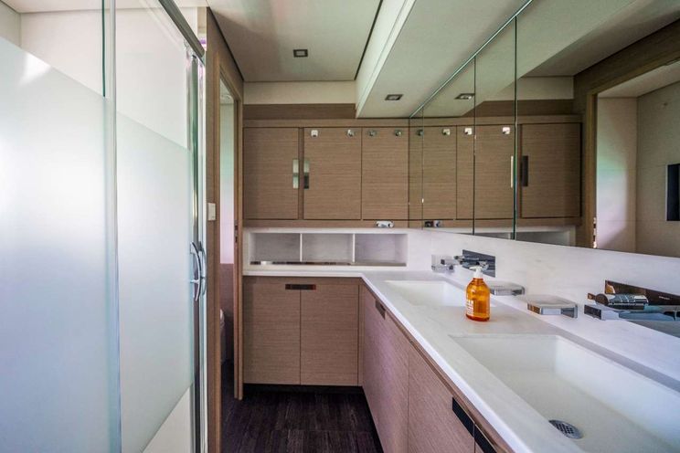 Charter Yacht ADEONA - Fountaine Pajot 67 - Corsica - Porto Cervo - Monaco - Cannes - Antibes - St Vincent