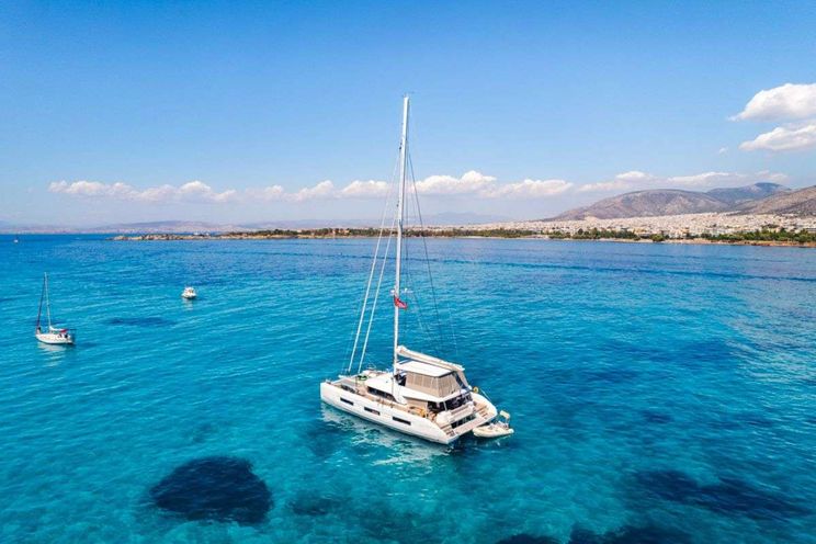 Charter Yacht WHITE CAPS - Lagoon 65 - 5 Cabins - Athens - Mykonos - Paros - Cyclades - Preveza - Lefkas - Greece