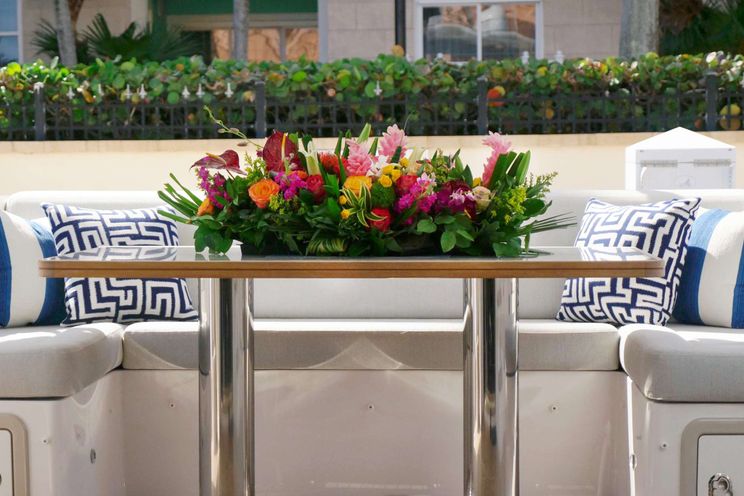 Charter Yacht LIQUID ASSET - Azimut 66 - 3 Cabins - Boston - Northeast USA - South Florida - Bahamas