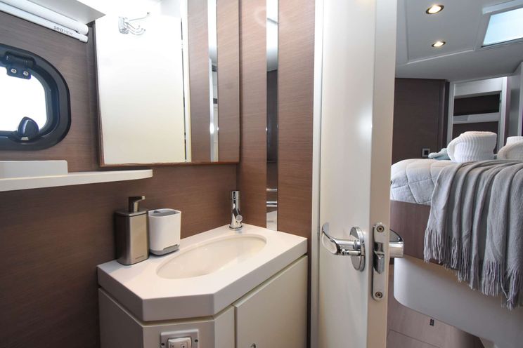 Charter Yacht NAE KAE - Bali 5.4 - 5 Cabins - USVI - St Thomas - St John - St Croix