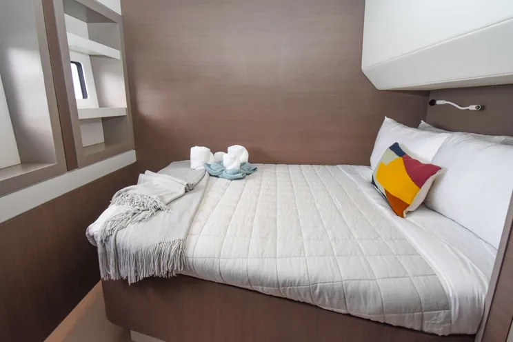 Charter Yacht NAE KAE - Bali 5.4 - 5 Cabins - USVI - St Thomas - St John - St Croix