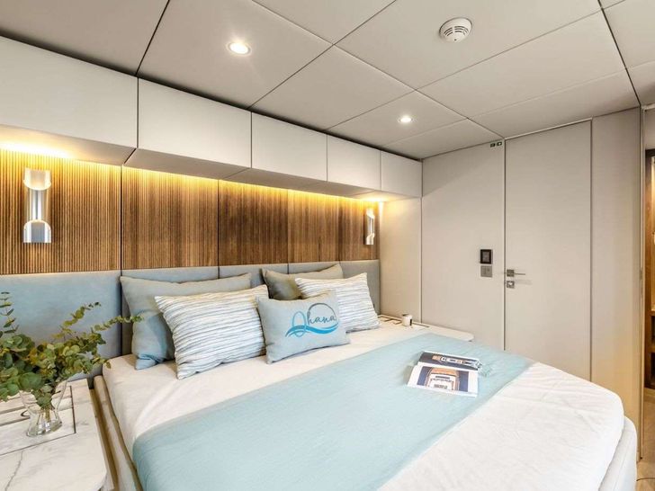 OHANA Sunreef 80 - VIP cabin OHANA Sunreef 80 - VIP cabin