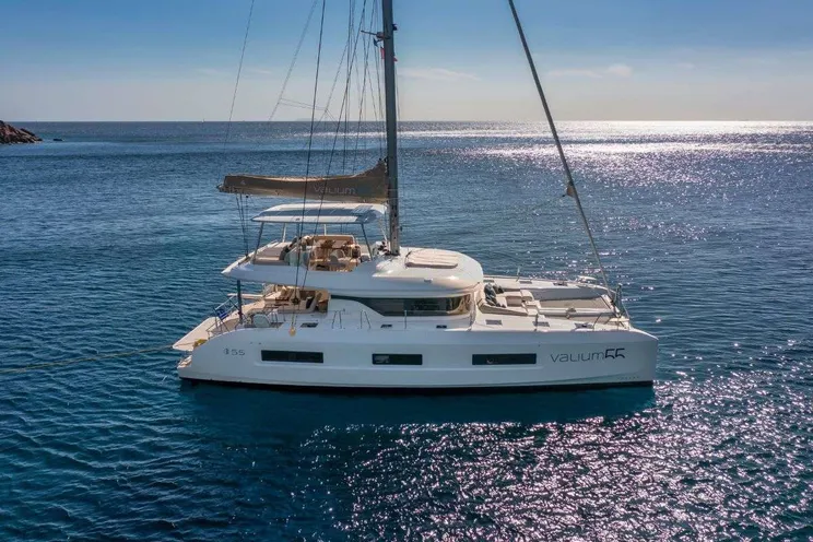 Charter Yacht VALIUM 55 - Lagoon 55 - 5 Cabins - Athens - Mykonos - Paros - Cyclades - Greece