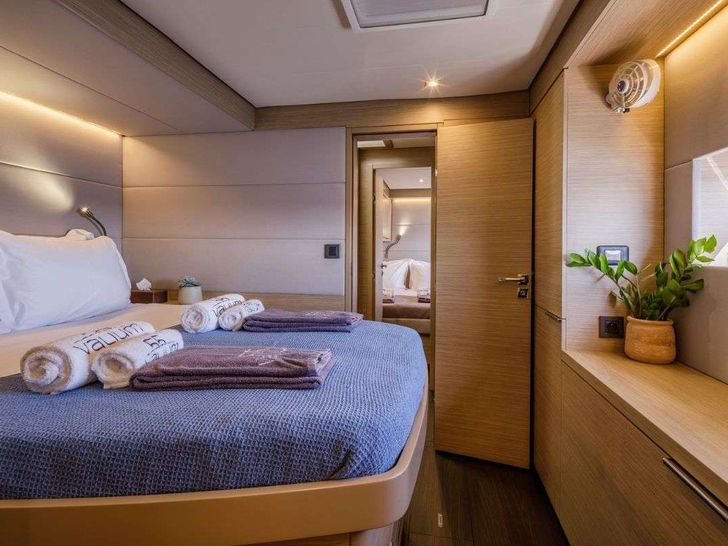 VALIUM 55 Lagoon 55 - master cabin VALIUM 55 Lagoon 55 - master cabin