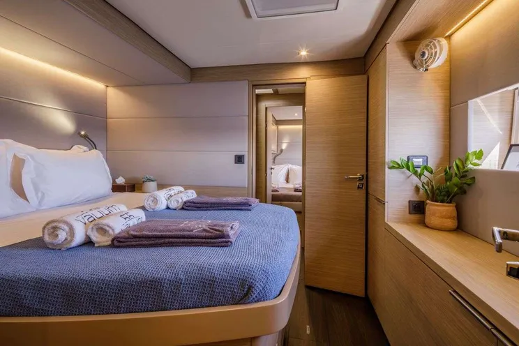 Charter Yacht VALIUM 55 - Lagoon 55 - 5 Cabins - Athens - Mykonos - Paros - Cyclades - Greece