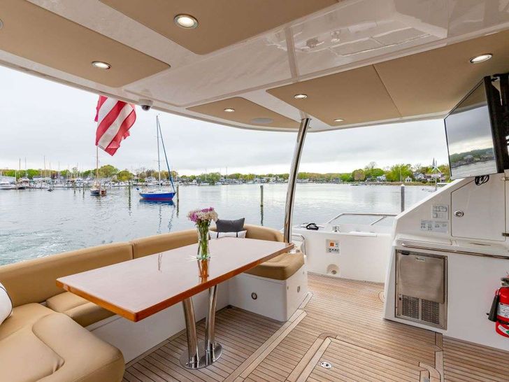 BORN TO RUN - Aft Deck BORN TO RUN - Aft Deck